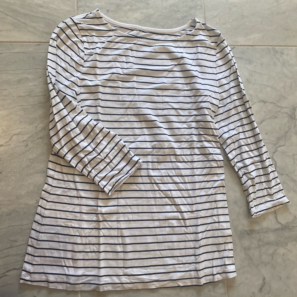 Black and white striped shirt. Size M.